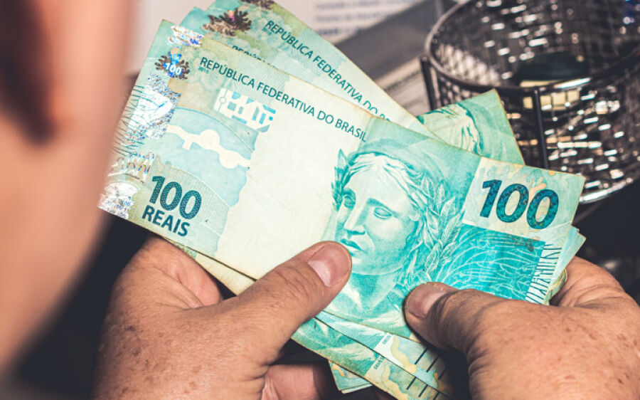 Prefeitura de Coxim paga salários de outubro 