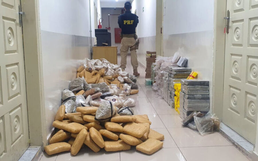 Cocaína, skunk e haxixe são apreendidos na BR-262, em Corumbá