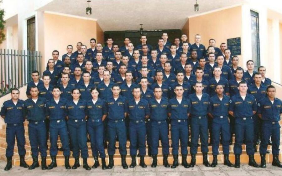 Policiais Militares de Coxim celebram 15 anos de comprometimento e amizade