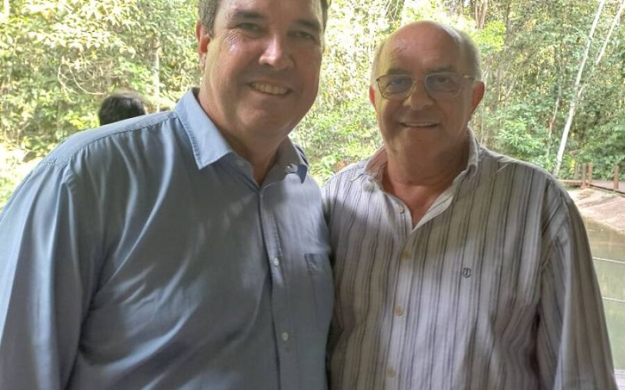 Governador Eduardo Riedel reuniu-se com os prefeitos do COINTA