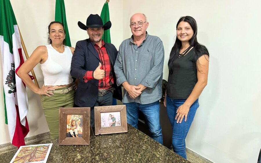 Fornari recebe projeto, e confirma que Rio Verde recebera Encontro Nacional dos Violeiros
