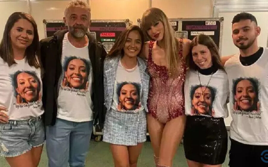 Família de Ana Benevides comparece ao último show de Taylor Swift no Brasil