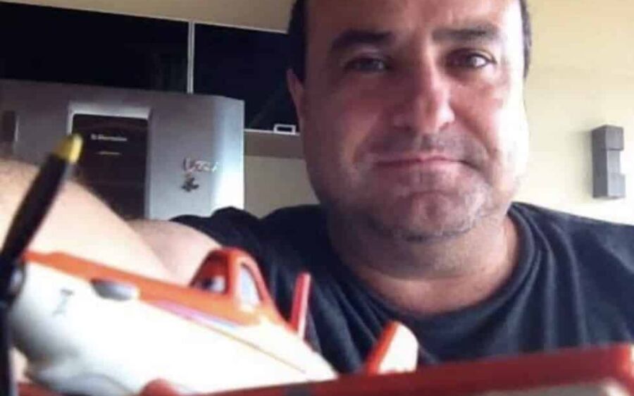 Piloto agrícola morre após bater caminhonete de frente com carreta na MS-306