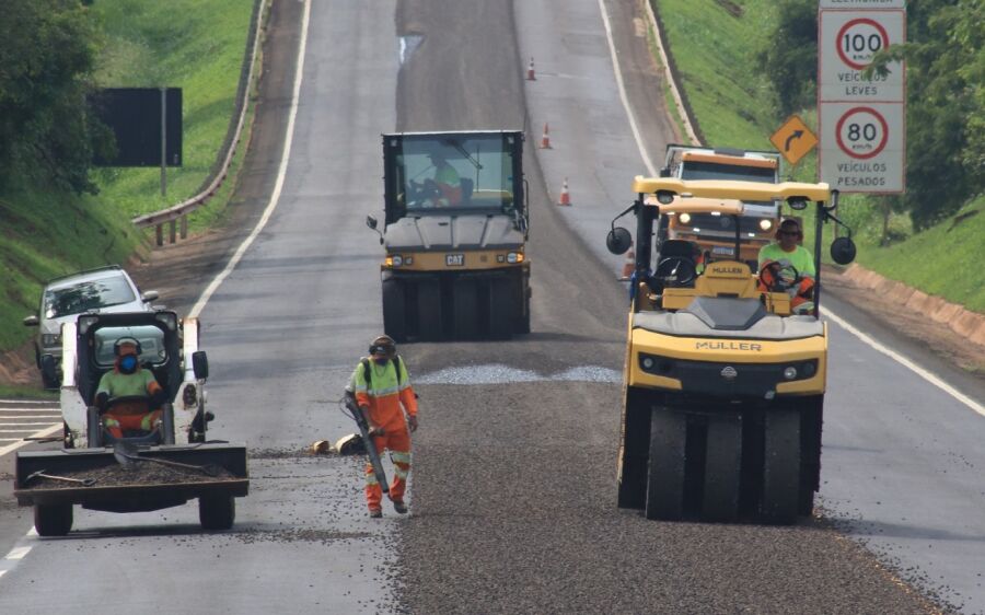 CCR MSVia prossegue com obras nas pistas da BR-163/MS nesta terça-feira (28)