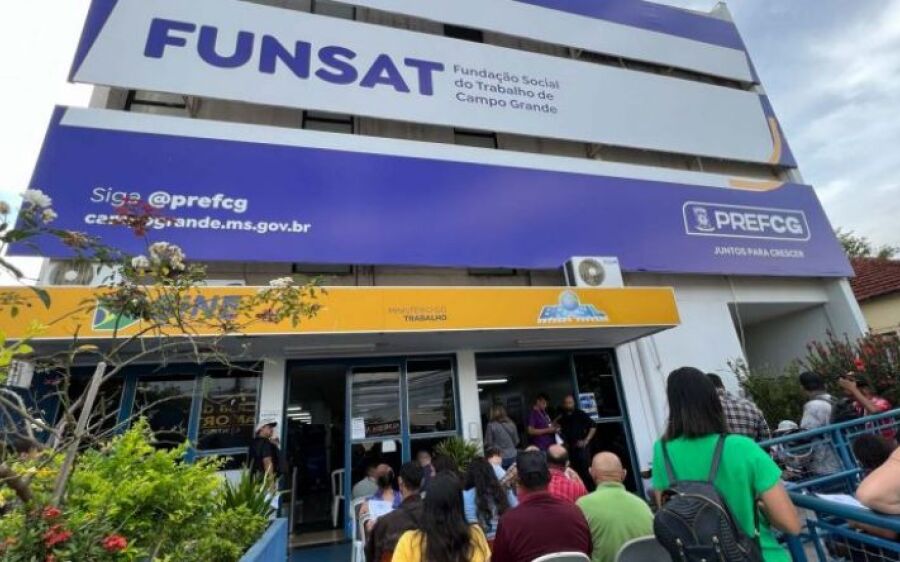 Funsat oferece mais de 2 mil vagas de emprego em 206 empresas nesta segunda-feira (4)