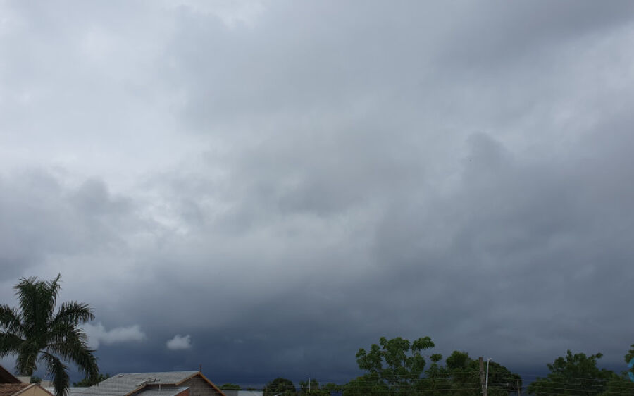 Mais chuva? Céu nublado indica que tempo instável permanece em MS