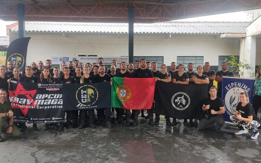 Com instrutor internacional, policiais penais de MS se aperfeiçoam em técnicas de defesa pessoal