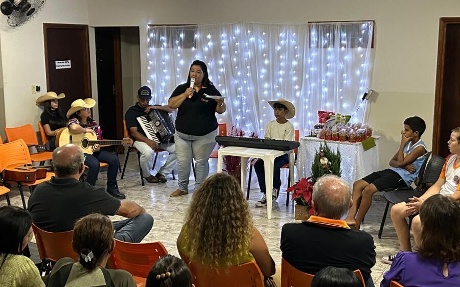 Comunidade Kolping realiza cerimônia de encerramento e apresentação dos trabalhos de informática