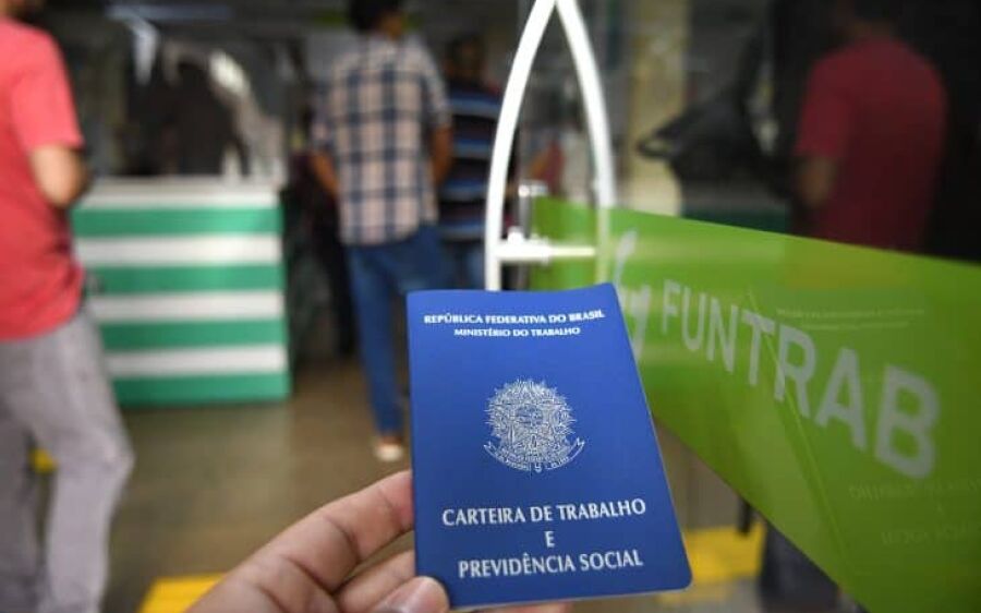 PolíciaHomens saem para pescar e encontram mulher morta às margens de córrego em MS