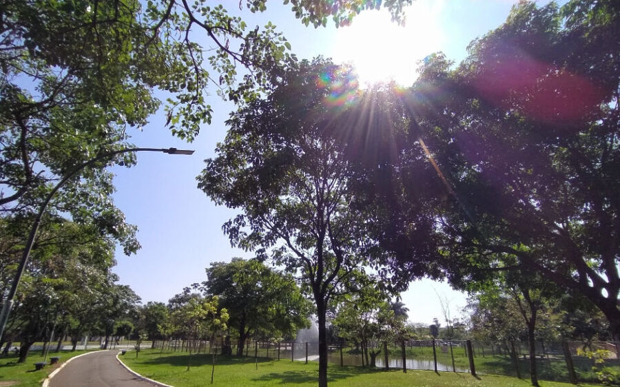 Sol, nebulosidade e possibilidade de chuva são destaque nos dias de Carnaval