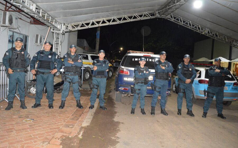 Polícia Militar garante segurança durante o 2º Coxim Folia no Carnaval MS 2024