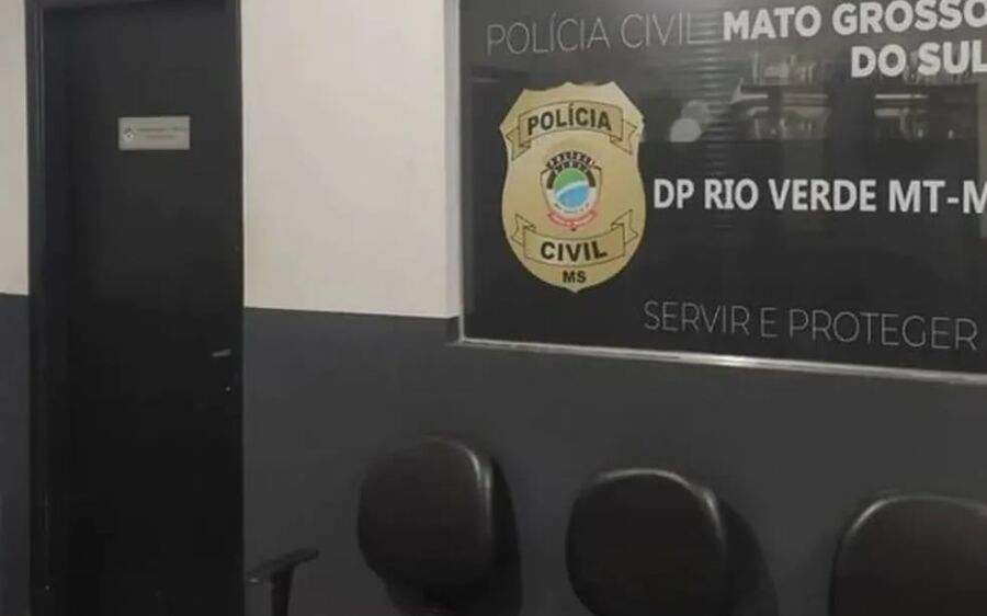 Mulher mata o marido com facada e foge com o filho de trator em fazenda de Rio Verde