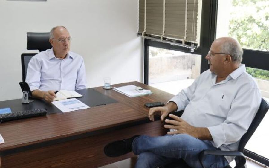 Prefeito Réus Fornari foi recebido pelo secretário Helio Peluffo