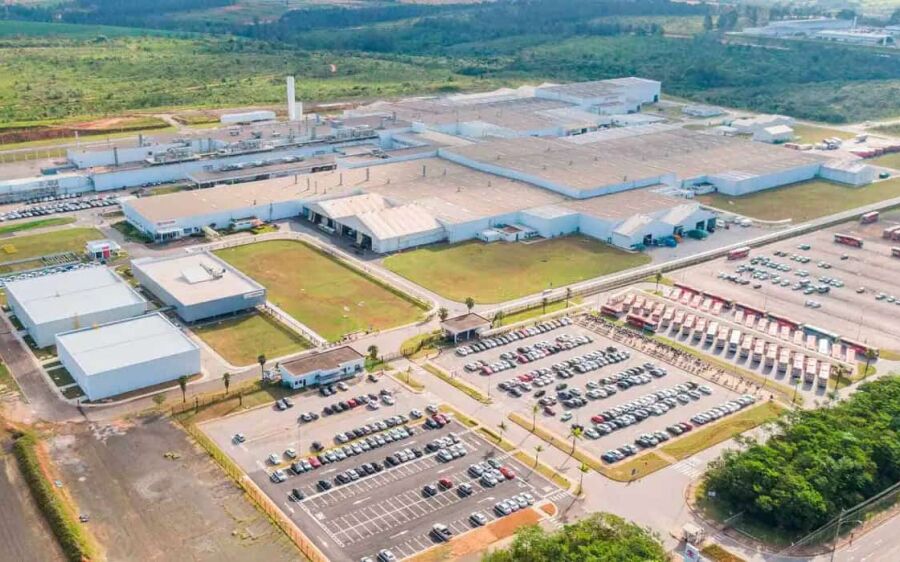 Toyota deve investir R$ 11 bilhões no Brasil