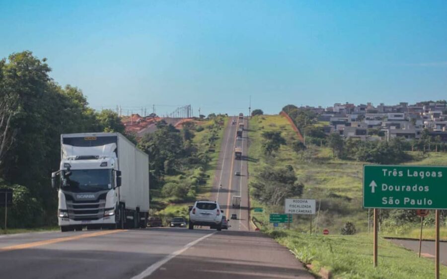 Além de viaduto, rodovia terá rotatória para suportar expansão de condomínios