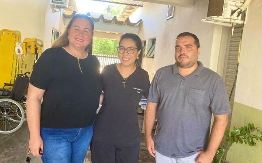 Nova diretora técnica  do hospital de Rio Verde é  apresentada pela Secretaria de Saúde.