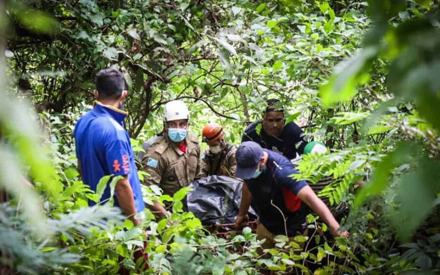 Após 14h, corpo de s egurança achado é  resgatado na Capital