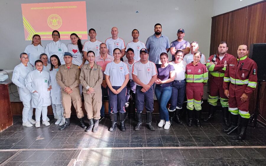 SAMU e Corpo de Bombeiros realizam treinamento  especializado em abordagem a  tentantes de suicídio 