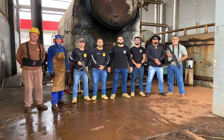 Polícia Civil de São Gabriel do Oeste realiza incineração de mais de uma tonelada de drogas