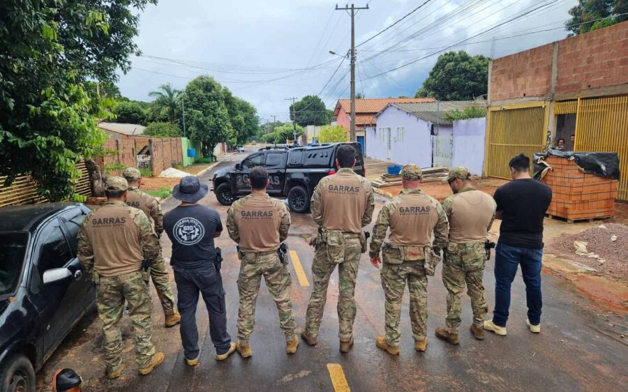 Combate a organização criminosa deixa um morto, quatro presos e apreende drogas e armas