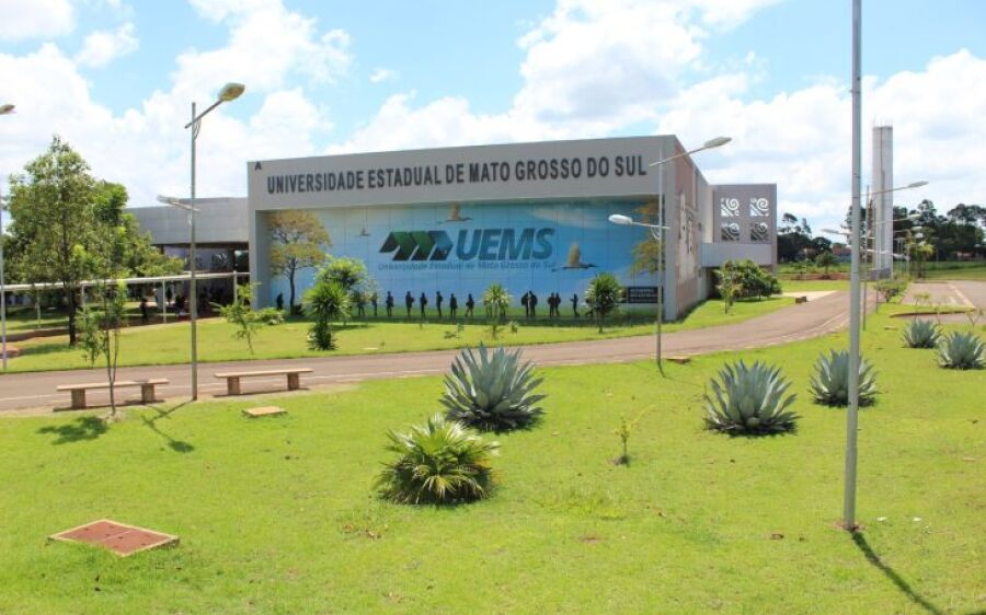 Inclusão do Calouro 2024: recepção de novos alunos da UEMS acontece até sexta-feira