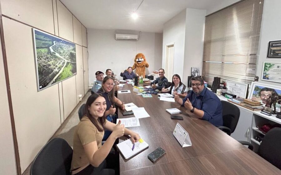 Polícia Militar, Prefeitura e Câmara  Municipal dão início ao Proerd 2024 em Coxim