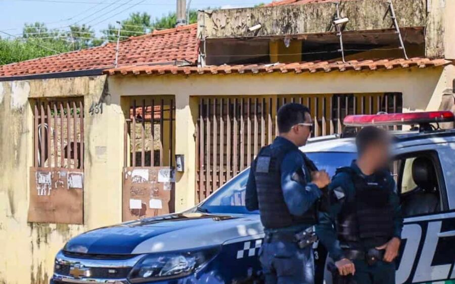 Homem mata garota de programa a facadas ao ser chamado de feio