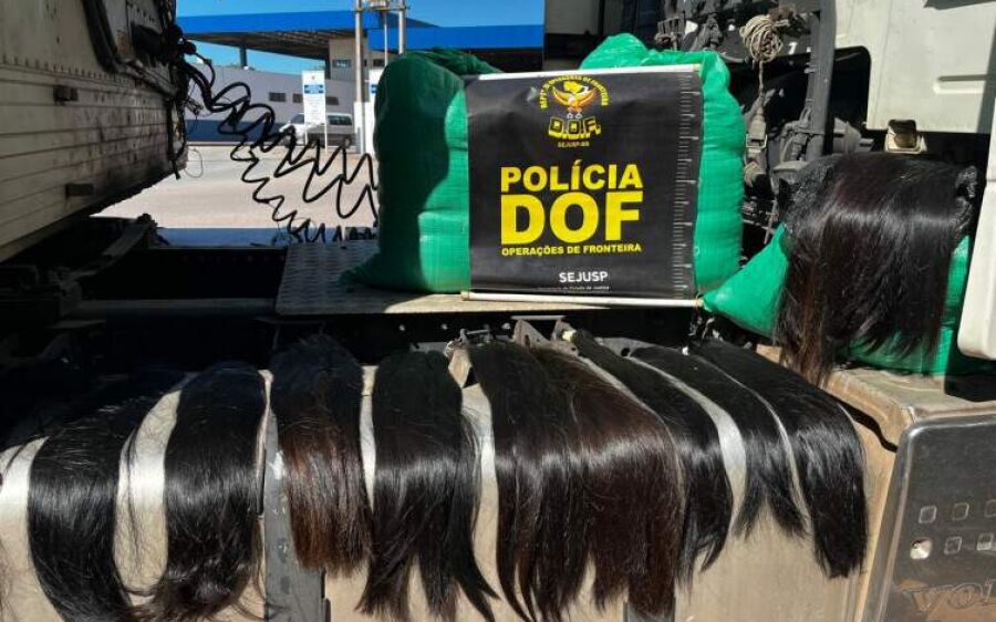 Condutor de carreta boliviana é flagrado com 115 quilos de cabelo humano