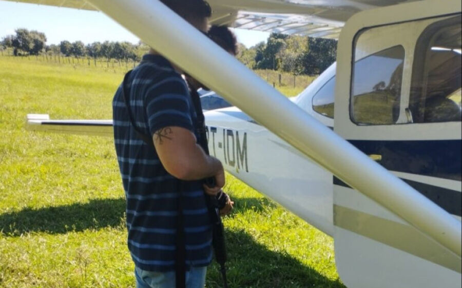 Tratorista é preso após ameaçar funcionário de fazenda no Pantanal