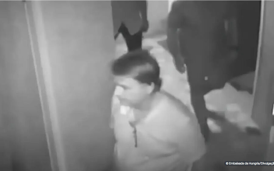 Moraes conclui que não há provas que Bolsonaro  pediria asilo à Hungria