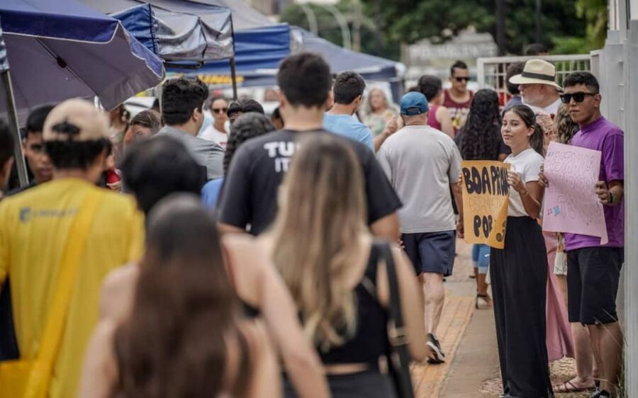 Prazo para pedir isenção da taxa de inscrição do Enem termina hoje