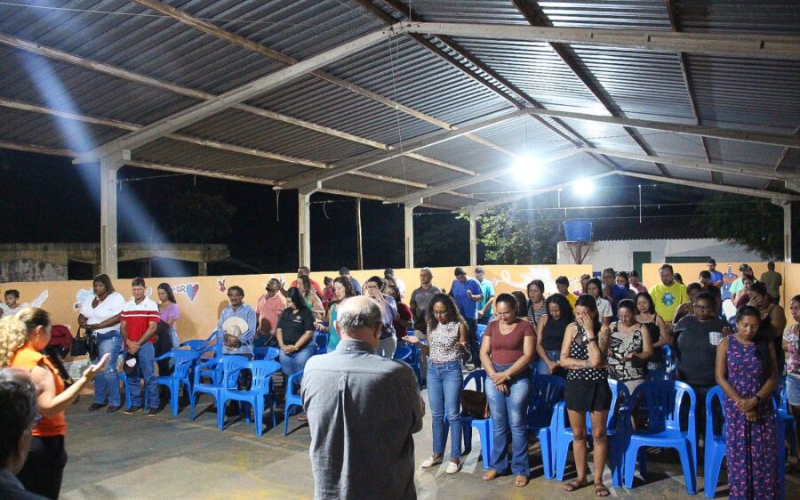Instituto Mirim  sedia reunião  direcionada aos pais e  responsáveis dos jovens envolvidos