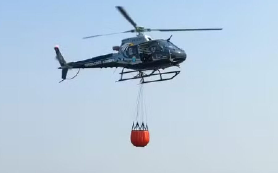 MS envia helicóptero e militares para ajudar resgates no RS