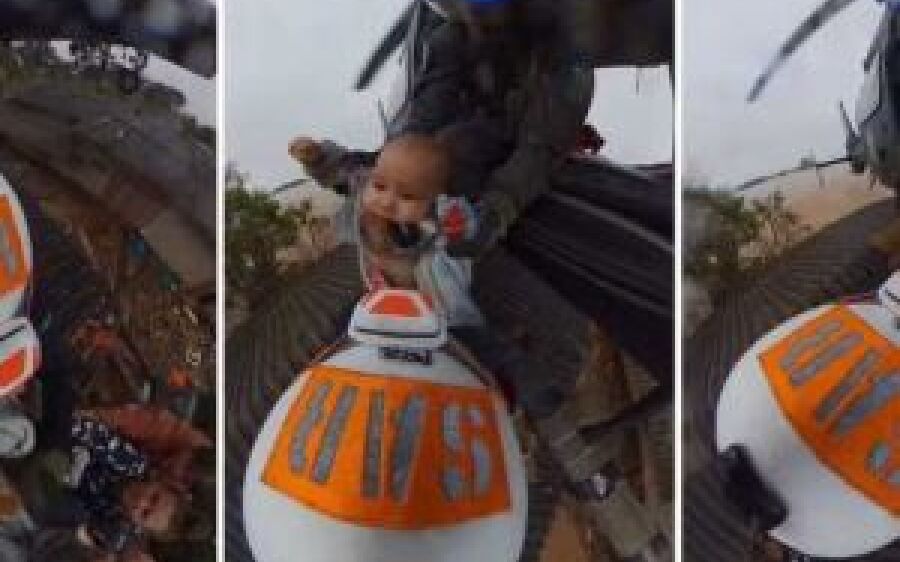 Bebê é resgatado de helicóptero por telhado de casa durante enchente no RS