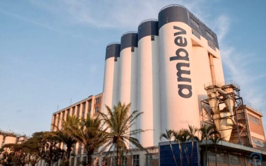 Ambev suspenderá produção de cerveja em fábrica no RS para envasar água