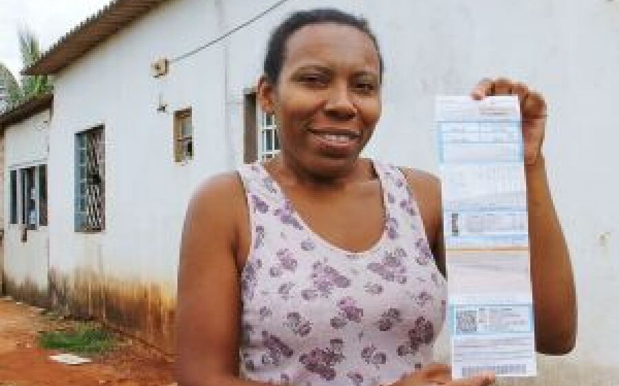Deputados aprovam projeto que prorroga recadastramento do Conta de Luz Zero