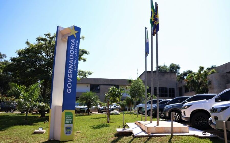 Aberto processo seletivo com 32 vagas para  contratação temporária de profissionais da saúde
