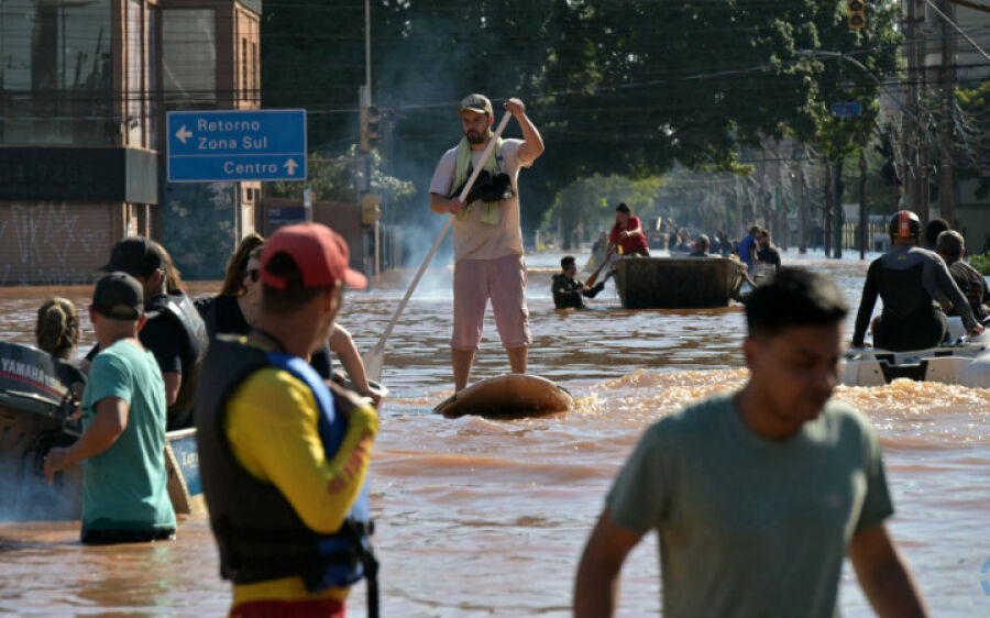 Dinheiro doado para RS será usado para dar R$ 2.000 para famílias atingidas por chuva