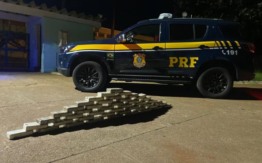 Homem é preso com 46,4 quilos de cocaína escondidos em estepe na BR-262