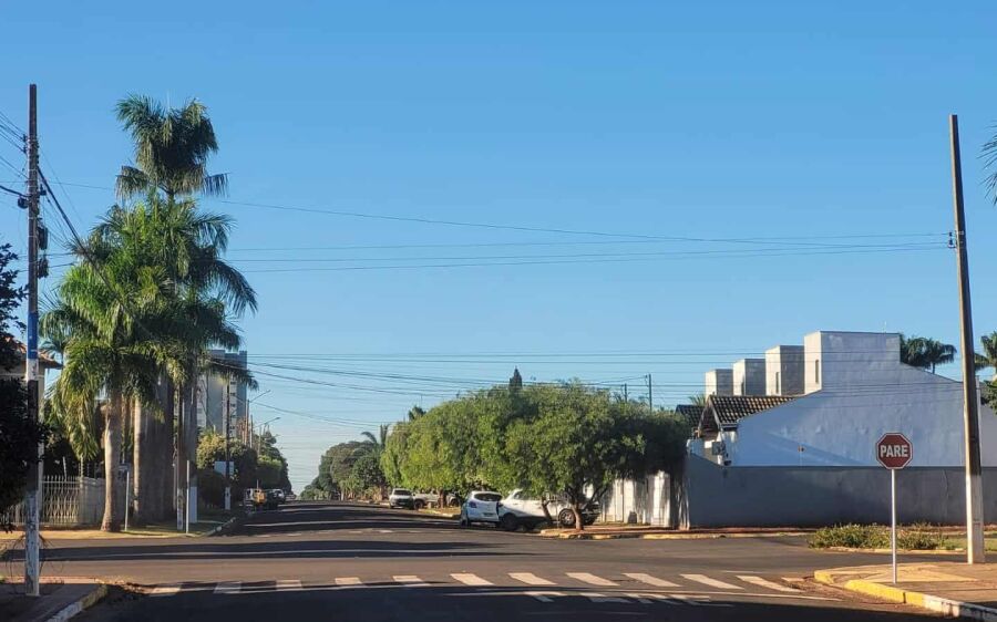 Temperaturas voltam a subir e feriadão tem previsão de sol e tempo estável