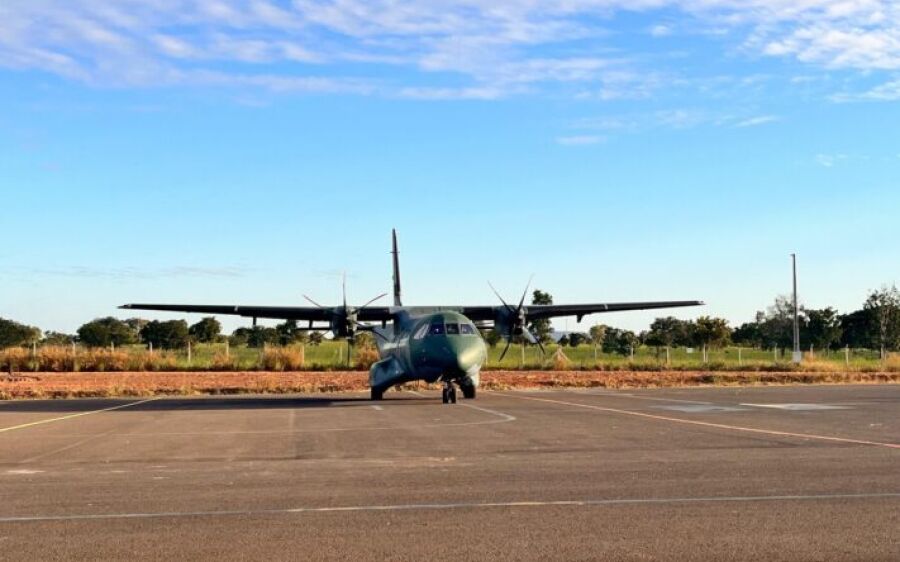Aeroporto de Coxim recebe instrução da FAB para iniciar exercícios com aviões de grande porte”