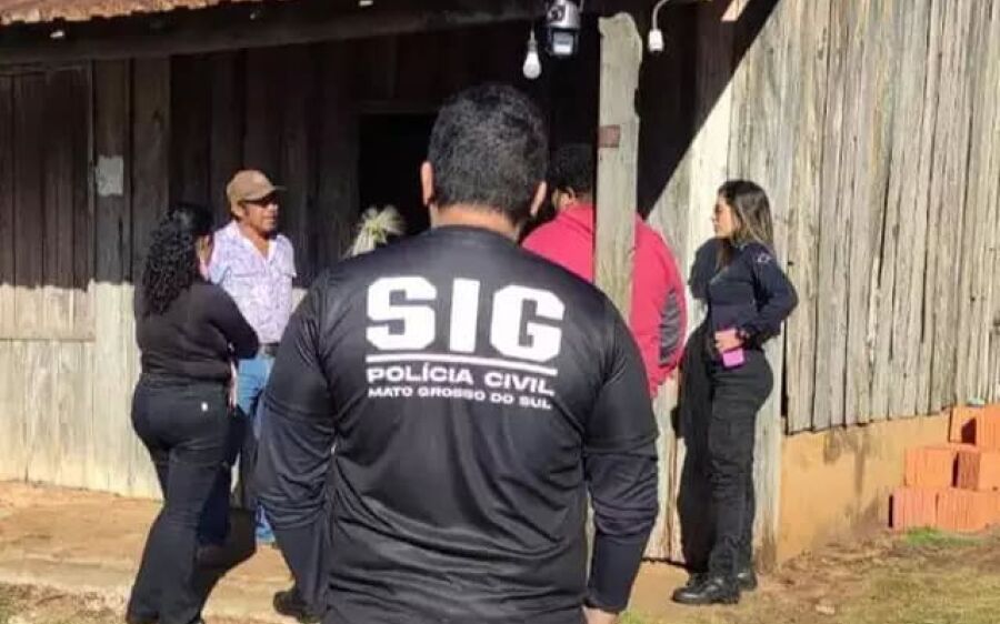 Mulher compra bebê, mãe não entrega e vira refém