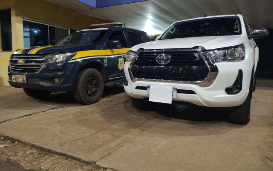 Homem é preso e caminhonete furtada em MG é recuperada em MS