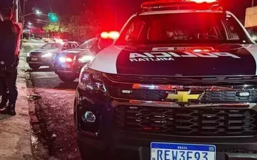 Operação com helicóptero prende em média duas pessoas por dia no Centro