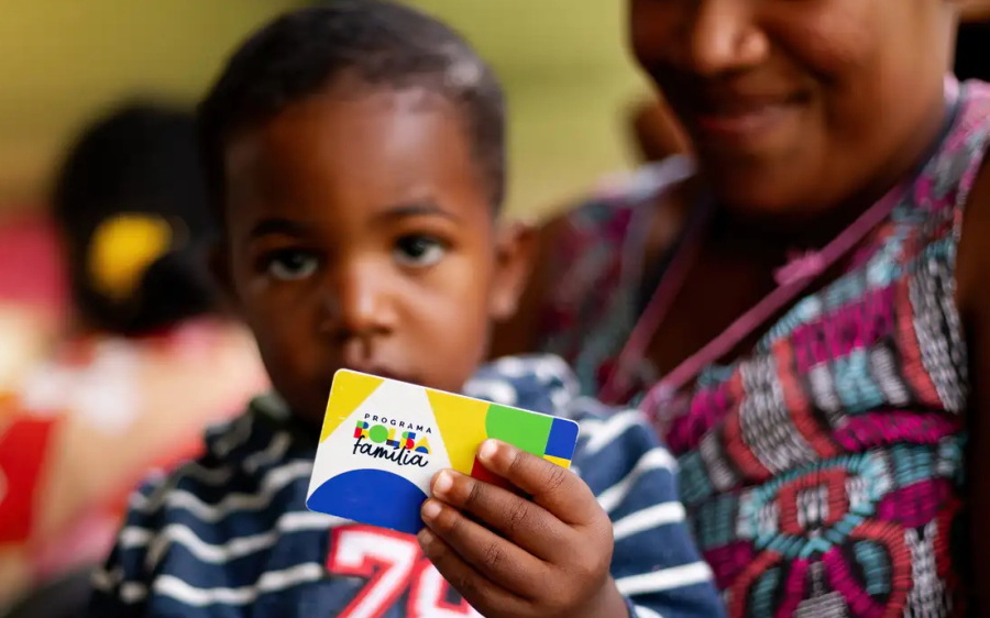 Caixa paga Bolsa Família a beneficiários com NIS de final 6
