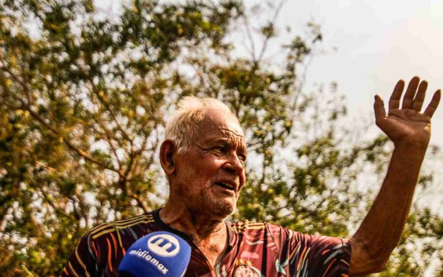 Nem incêndio à beira de casa afugenta Antônio, que trocou a cidade para ter o Pantanal como lar