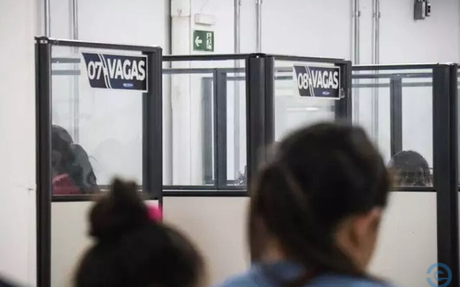 Enquanto patrão caça quem quer trabalhar, candidatos fogem de salário baixo
