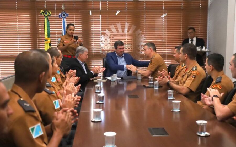 Corpo de Bombeiros de Mato Grosso do Sul apresenta novos oficiais especialistas e médicos