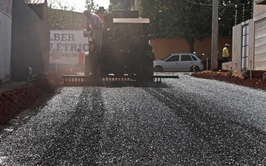 Agesul-MS publica termo aditivo e obra de pavimentação em Coxim chega a R$ 25,4 milhões