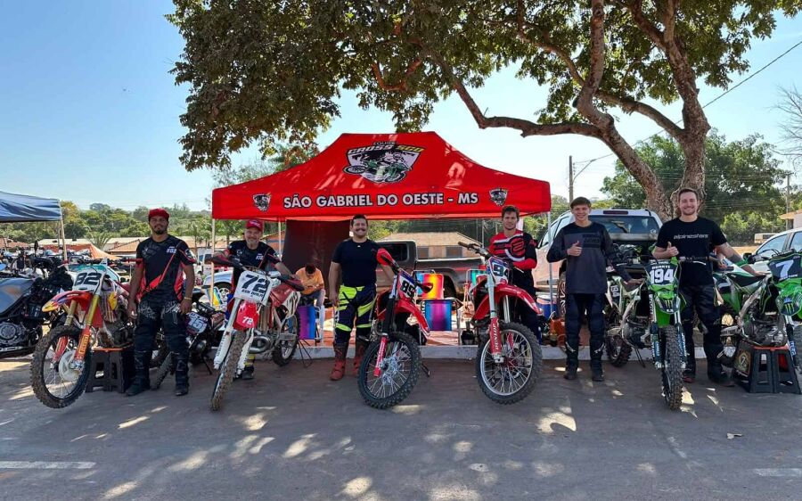 Pilotos de São Gabriel do Oeste brilham na terceira etapa do Estadual de Velocross em Rio Verde